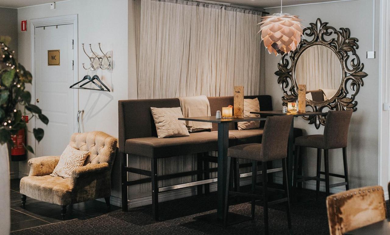 Skövde Home Hotel Majoren מראה חיצוני תמונה