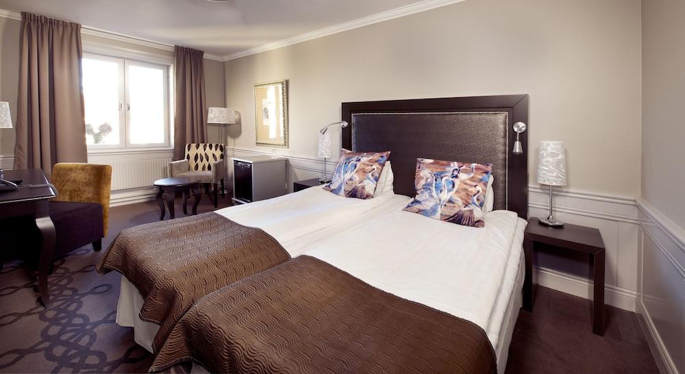 Skövde Home Hotel Majoren מראה חיצוני תמונה